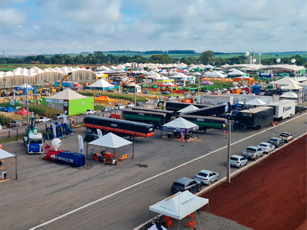 Nova área de estacionamento e prédio fixo para o Mercadão